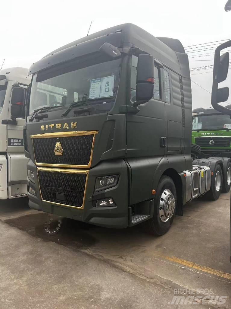 Sinotruk C9H Motrici e Trattori Stradali