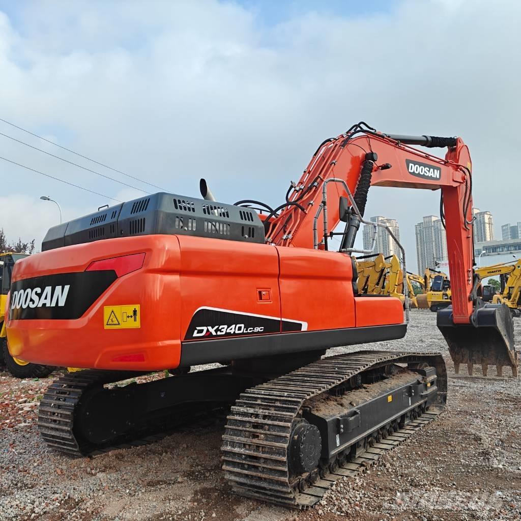 Doosan DX 340 LC-9C Escavatori cingolati