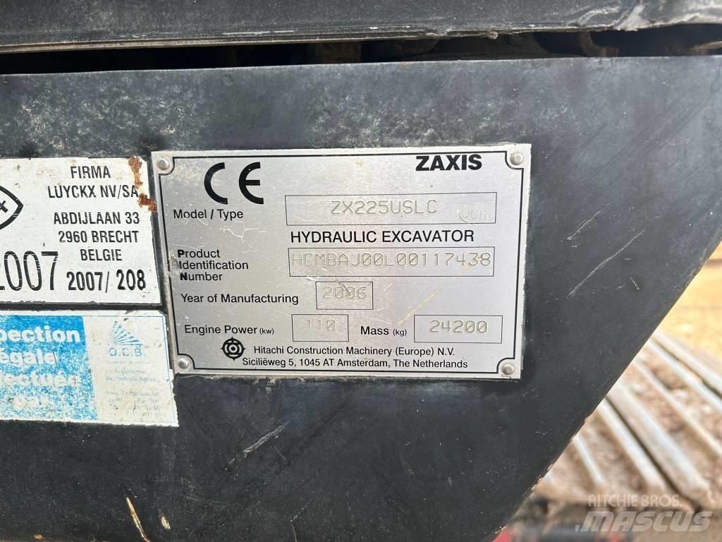 Hitachi ZX 225 Escavatori cingolati