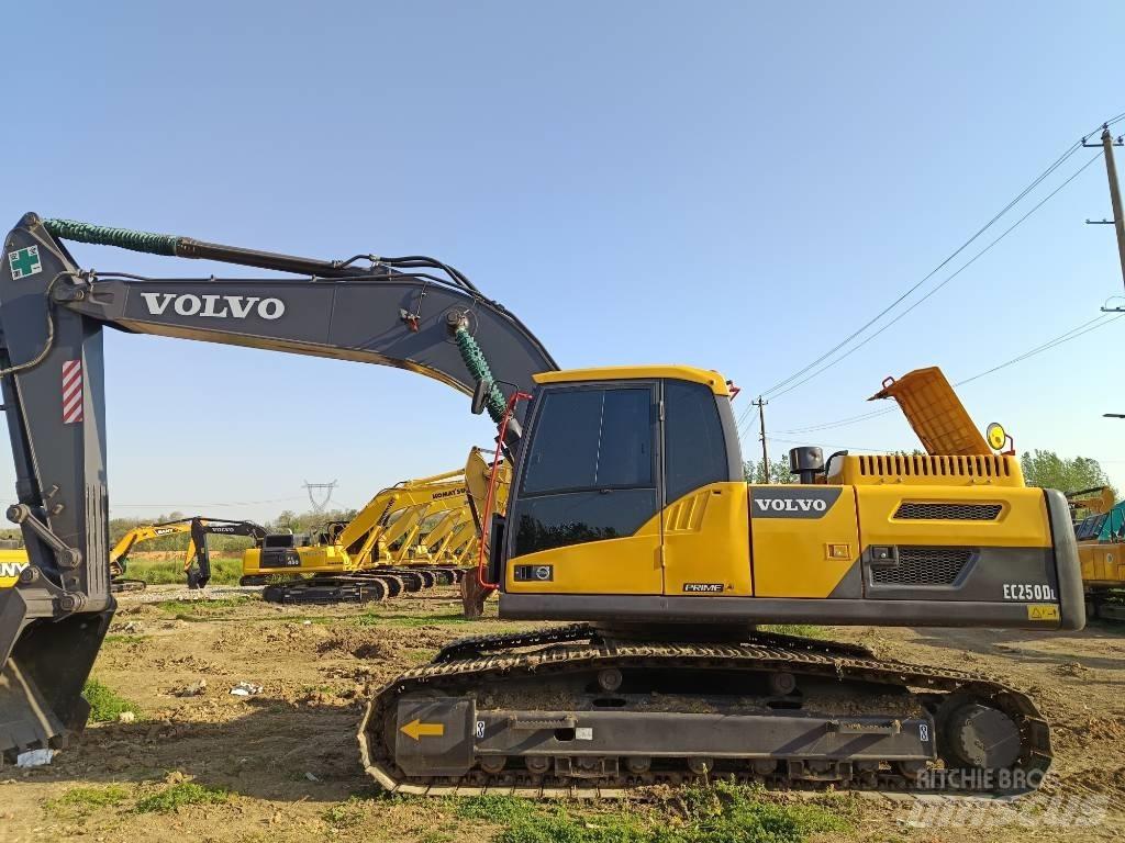 Volvo EC 250 Escavatori cingolati