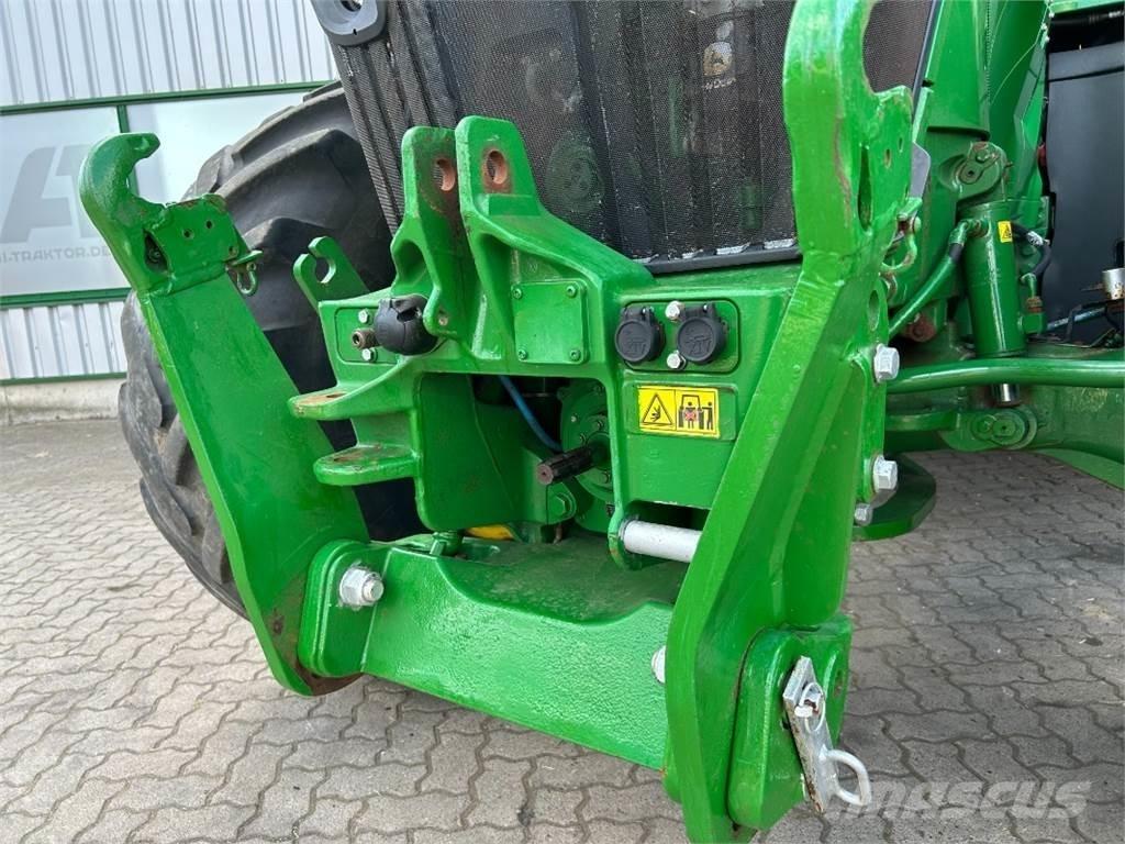 John Deere 7250R Trattori