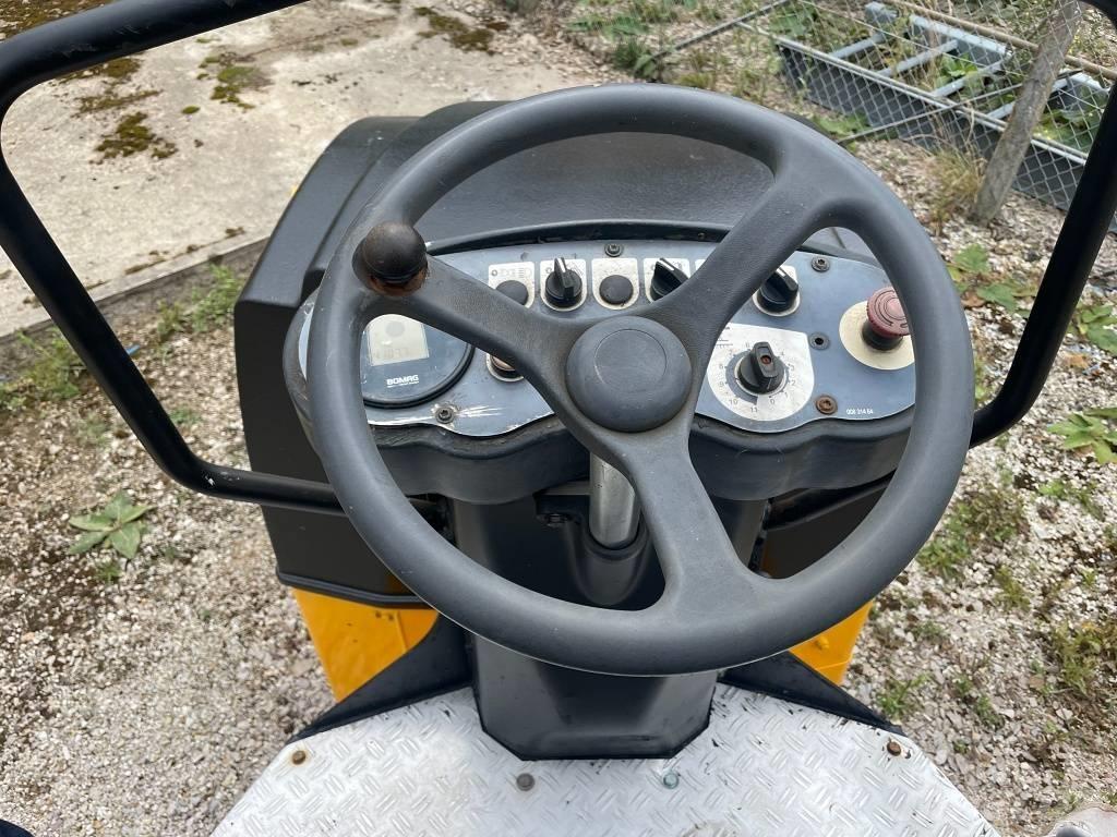 Bomag BW 120 AD-4 Rulli a doppio tamburo