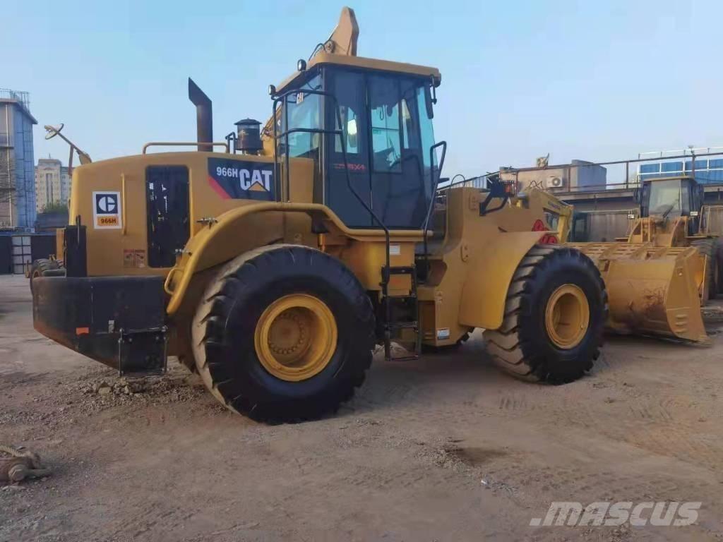 CAT 966 H Pale gommate