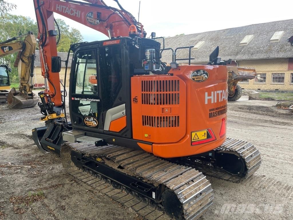 Hitachi ZX 135 US-7 Escavatori cingolati