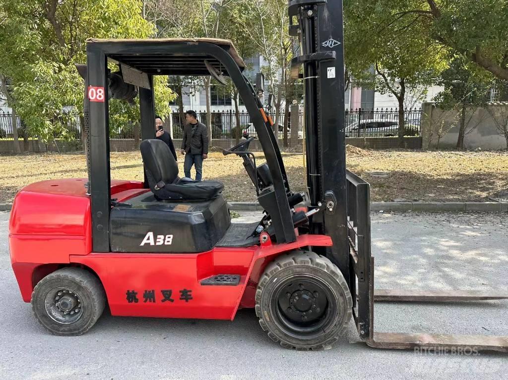 Hangcha A38 Carrelli elevatori diesel