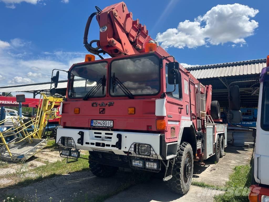MAN 26.402 Autocabinati