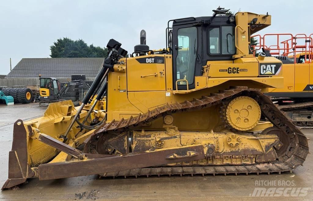 CAT D6T Dozer cingolati