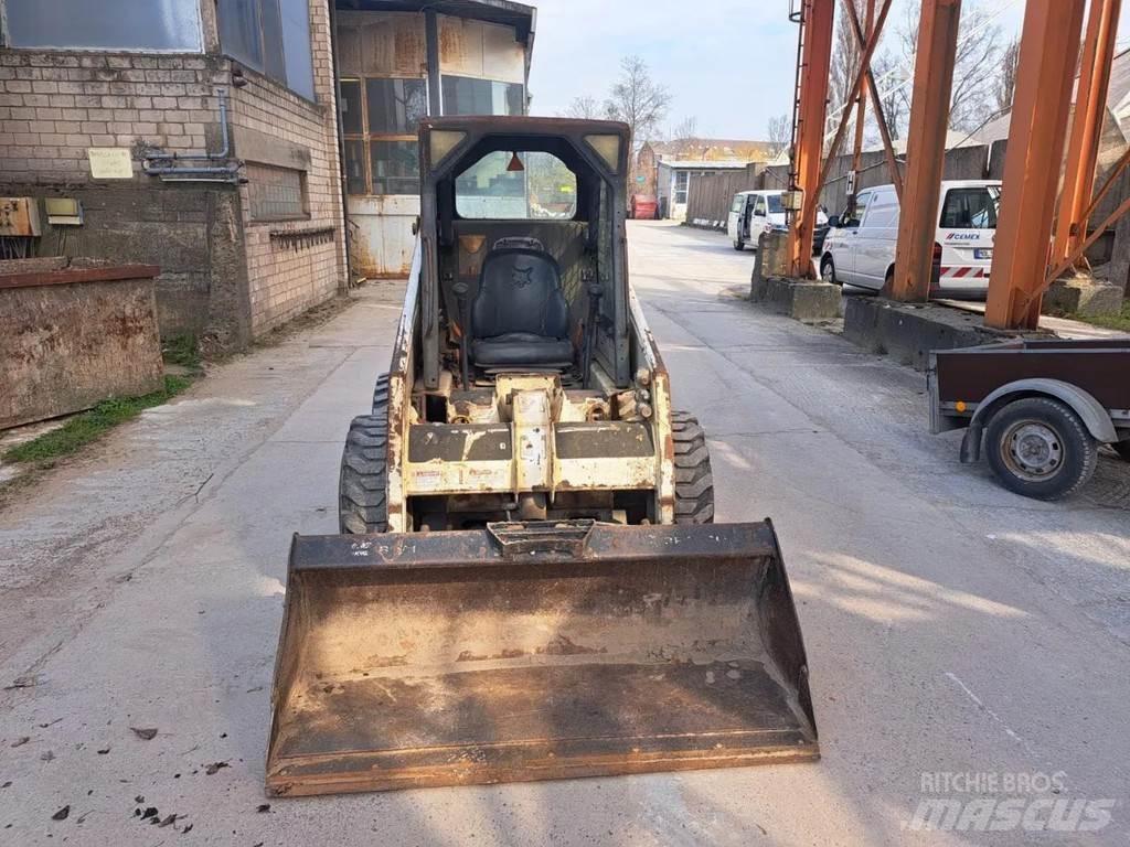 Bobcat S130 Mini Pale Gommate