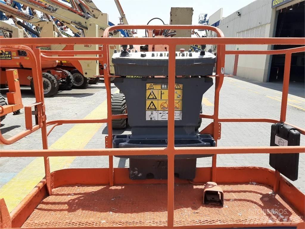 JLG 450AJ Piattaforme a braccio articolato