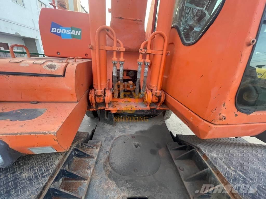 Doosan DH210W-7 Escavatori gommati