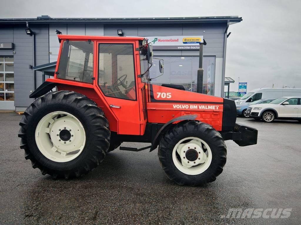 Valmet 705 Trattori