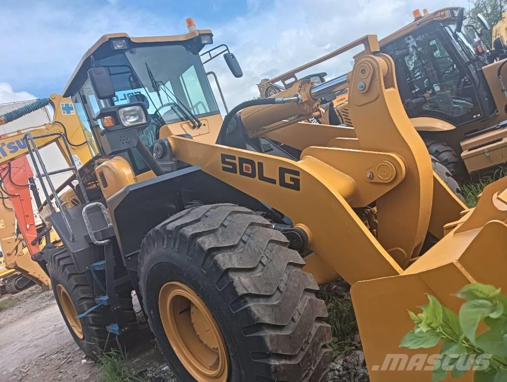 SDLG LG 956 L Pale gommate