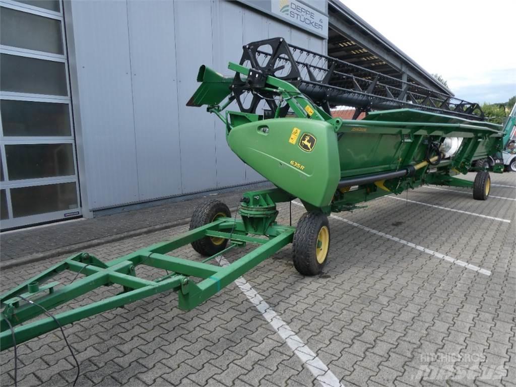 John Deere 635R Decespugliatrici e trinciatrici idrauliche