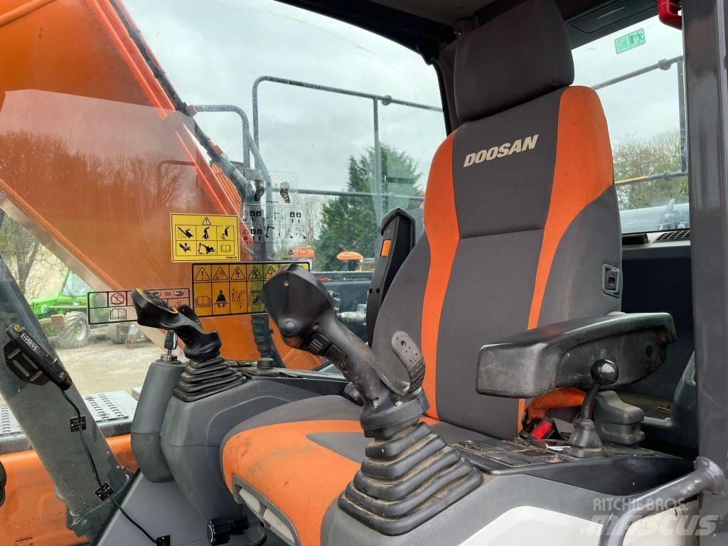 Doosan DX140LC-5 Escavatori cingolati