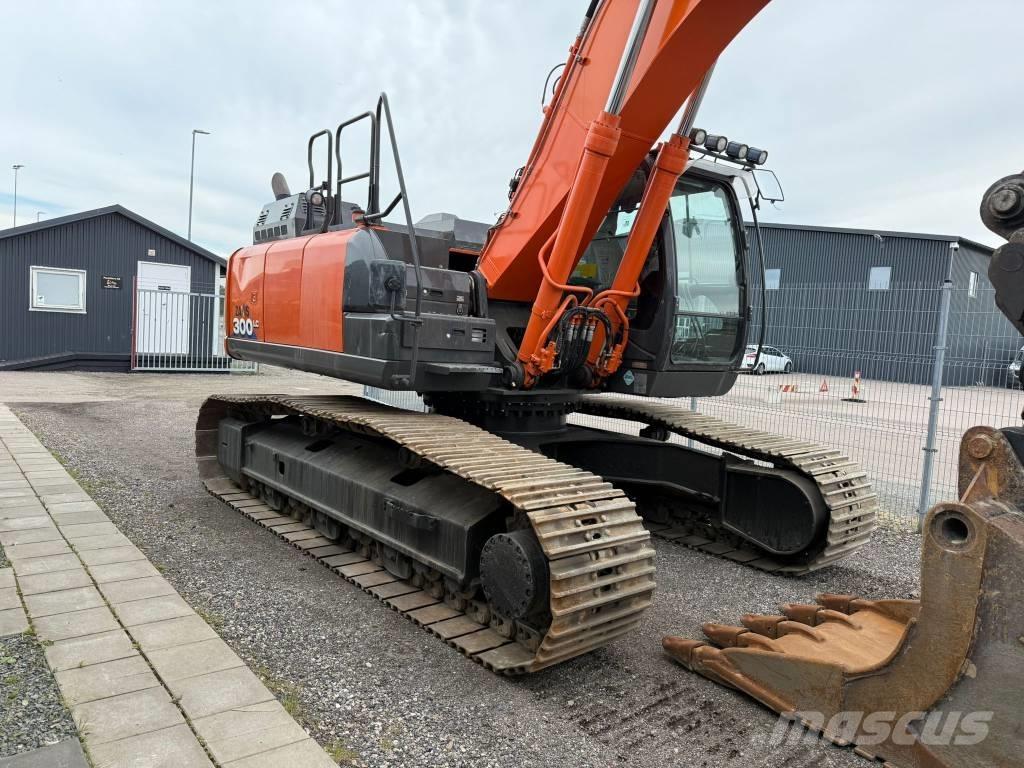 Hitachi ZX 300 LC-6 Escavatori cingolati