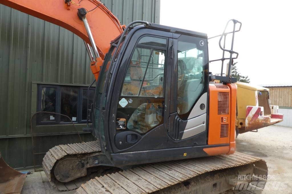 Hitachi ZX 135 US-6 Escavatori cingolati