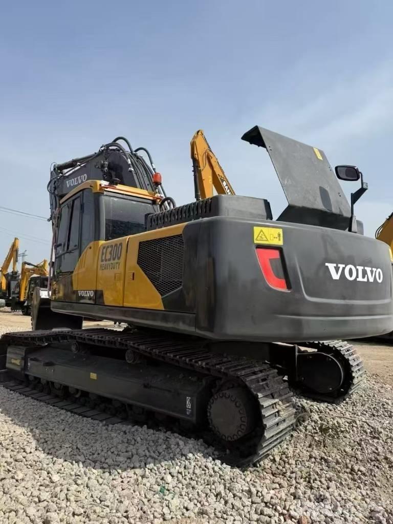 Volvo 300D Escavatori cingolati
