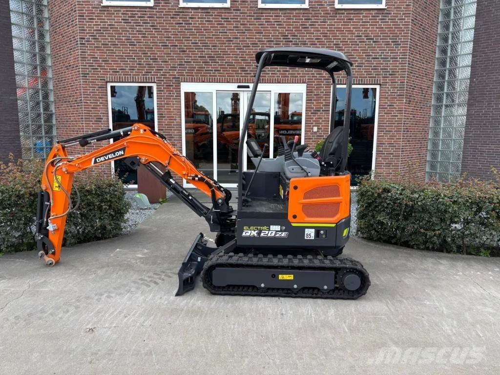 Develon DX20ZE Miniescavatori