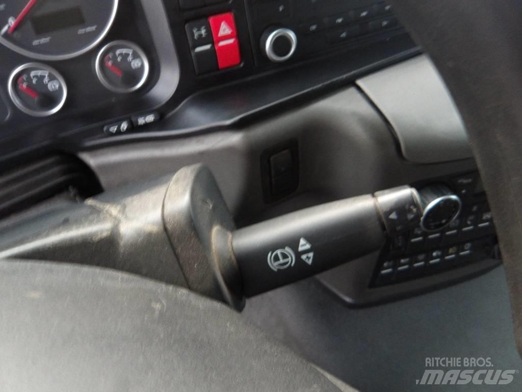 MAN TGS 26.480 6x2 Camion con gancio di sollevamento