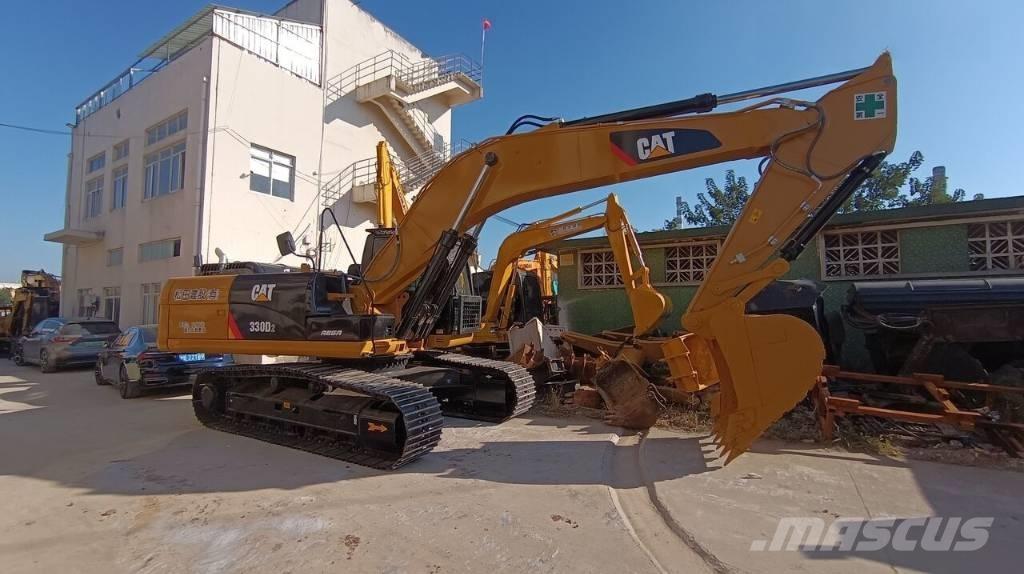 CAT 330 Escavatori cingolati