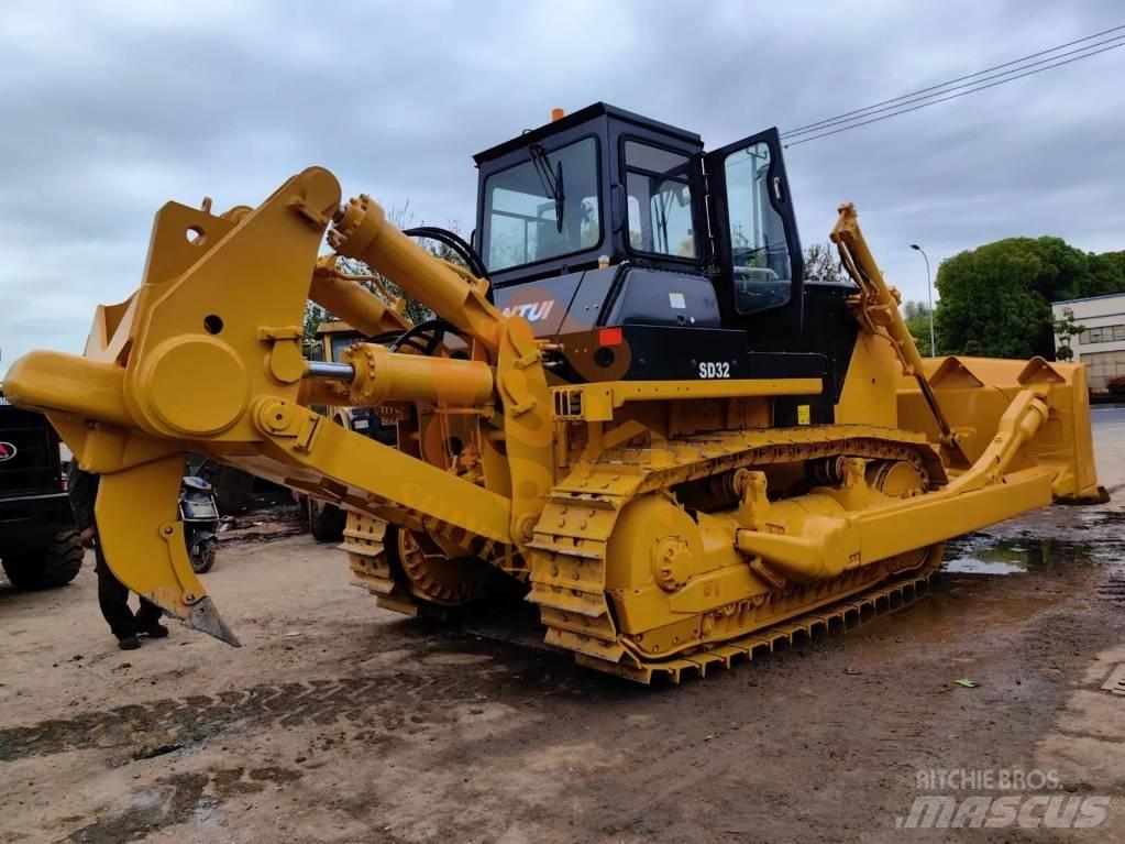 Shantui SD 32 Motorgraders