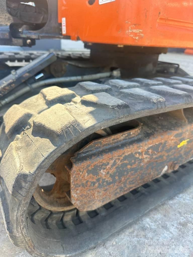 Hitachi ZX 19-6 Miniescavatori