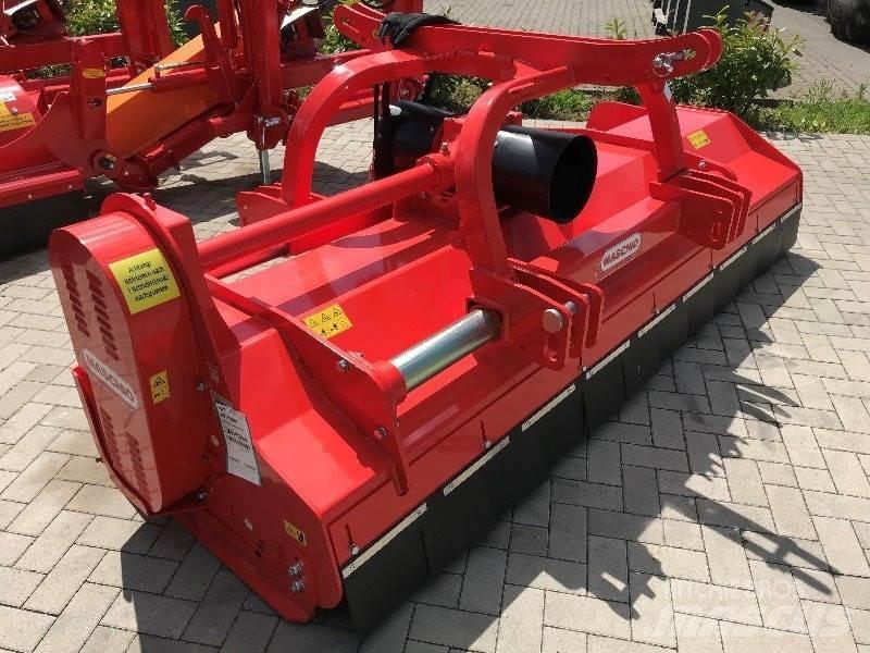 Maschio Bufalo 280 Altri macchinari per falciare e trinciare