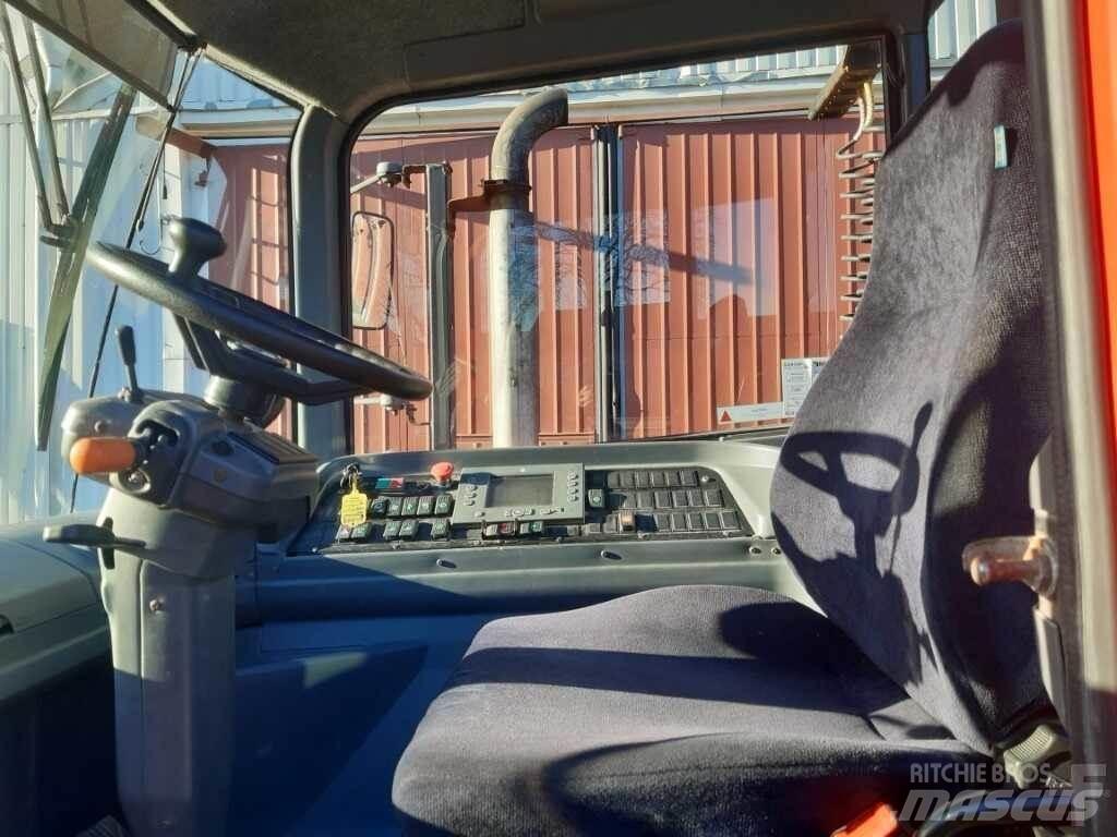 Kalmar TT618i Trattori portuali