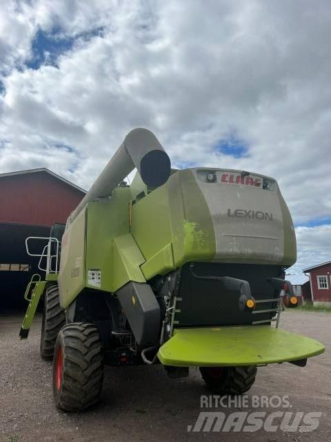 CLAAS Lexion 620 Mietitrebbiatrici