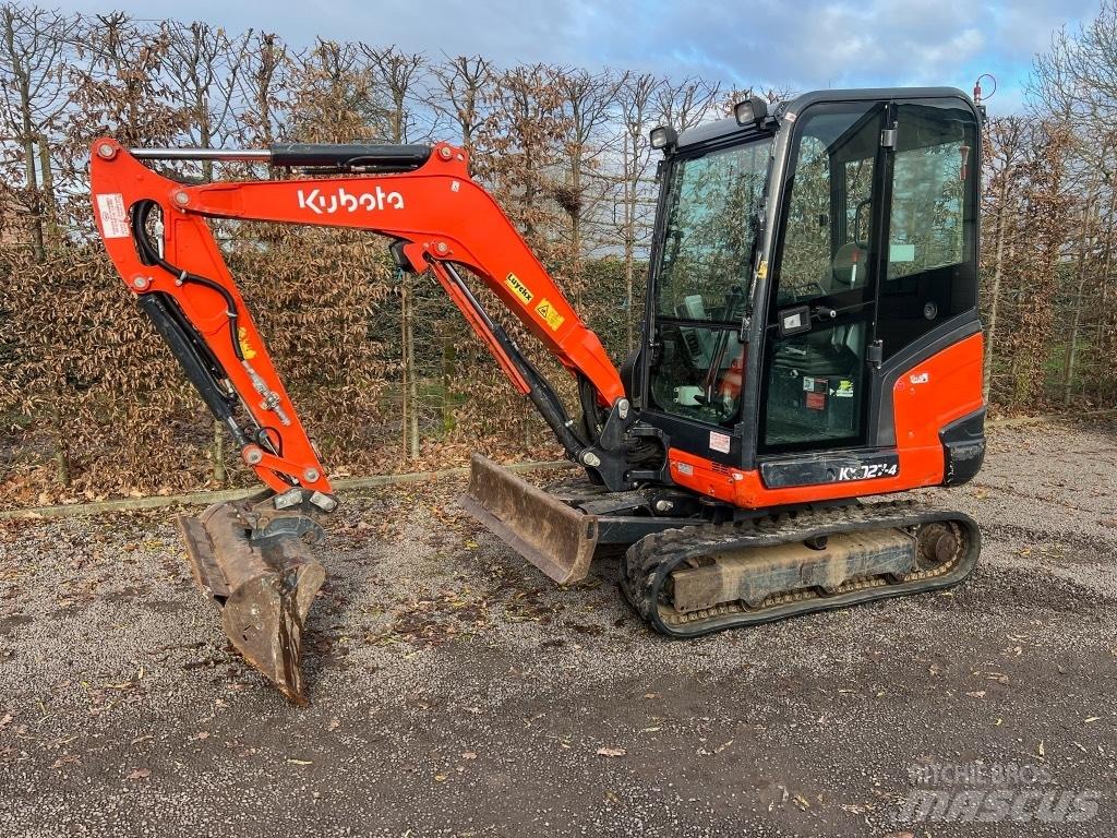 Kubota KX027-4 Miniescavatori