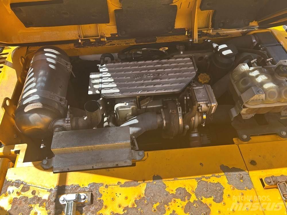 JCB JS20MH Escavatori gommati
