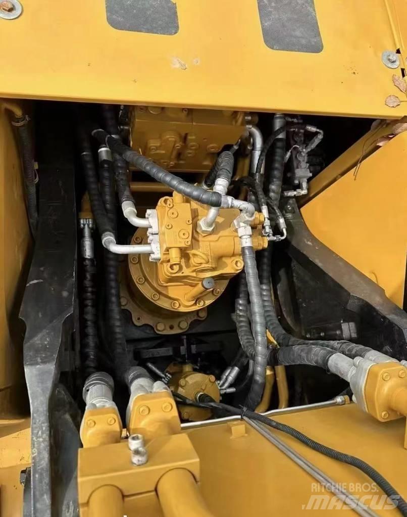 Sany SY 235 Escavatori cingolati