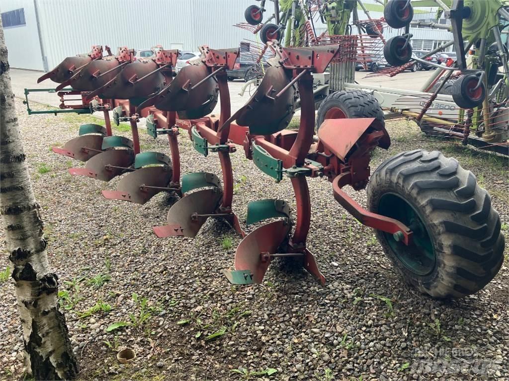 Kverneland PB100 Aratri