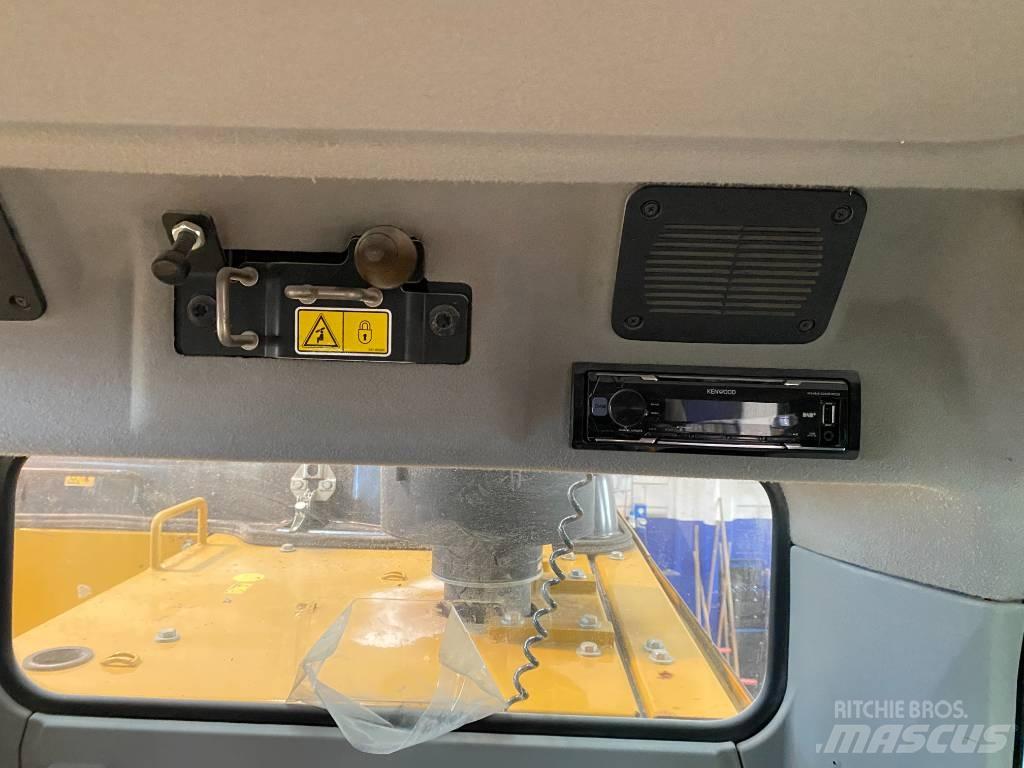 CAT 323F LN Escavatori cingolati