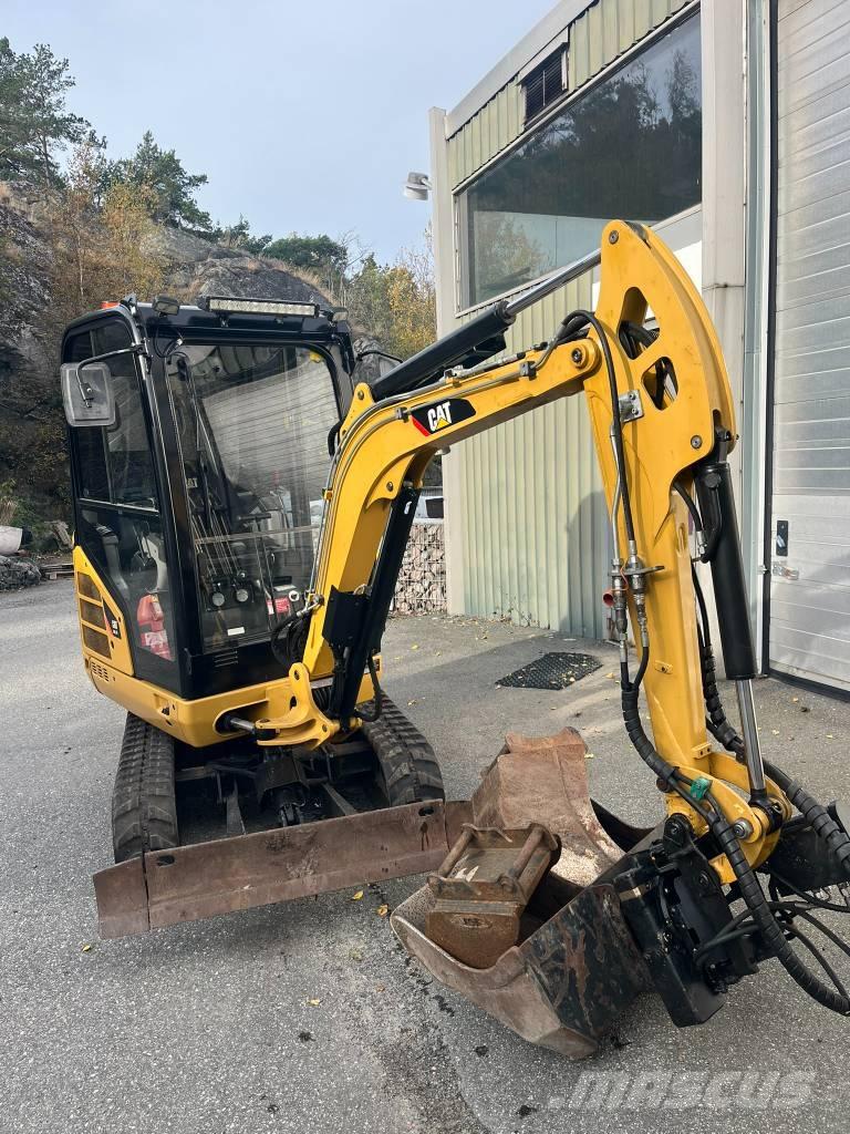 CAT 301.7 D Rototilt Miniescavatori