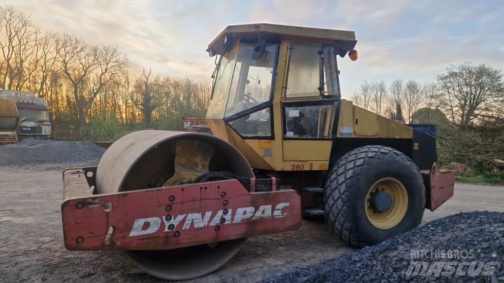 Dynapac Ca280d Rulli a doppio tamburo