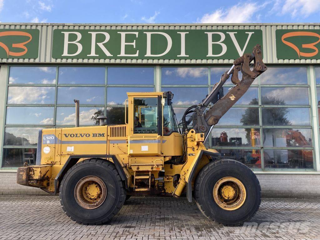 Volvo BM L 120 B Pale gommate