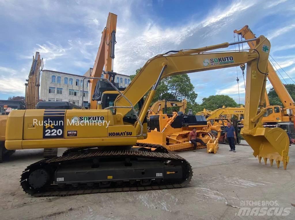Komatsu PC220-7 Escavatori cingolati