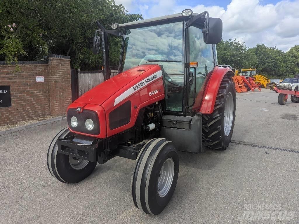 Massey Ferguson 5445 Trattori