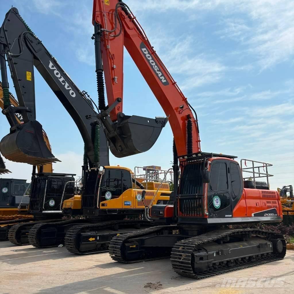 Doosan DX 300LC-9C Escavatori cingolati