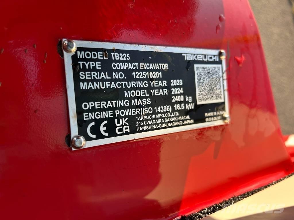Takeuchi TB 225A V3 Miniescavatori