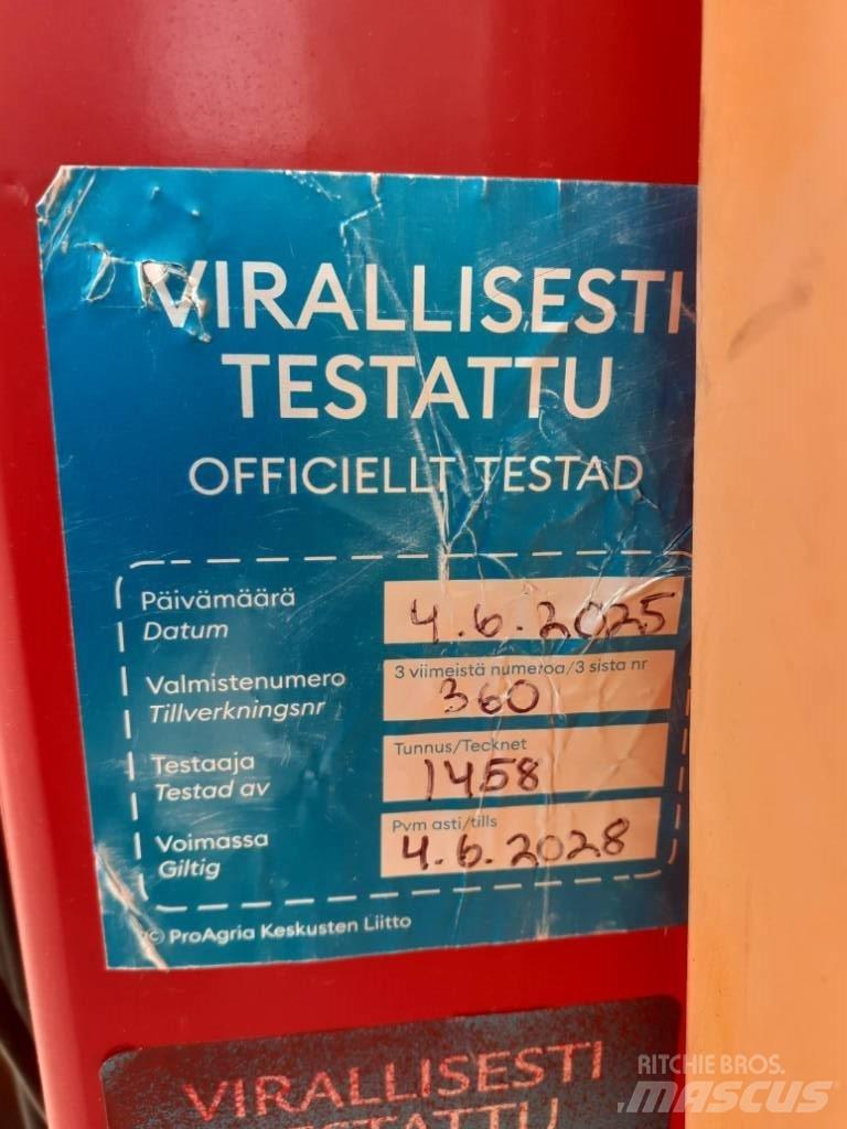 Junkkari 1300L/16M Irroratori montati