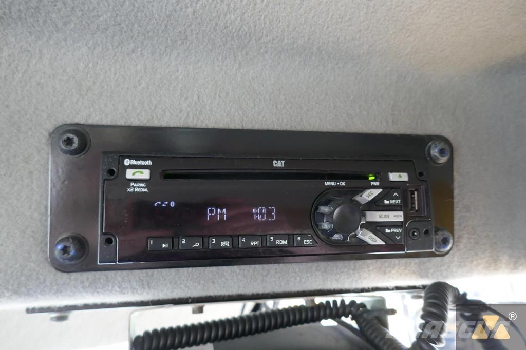 CAT 772G Dumper a telaio rigido