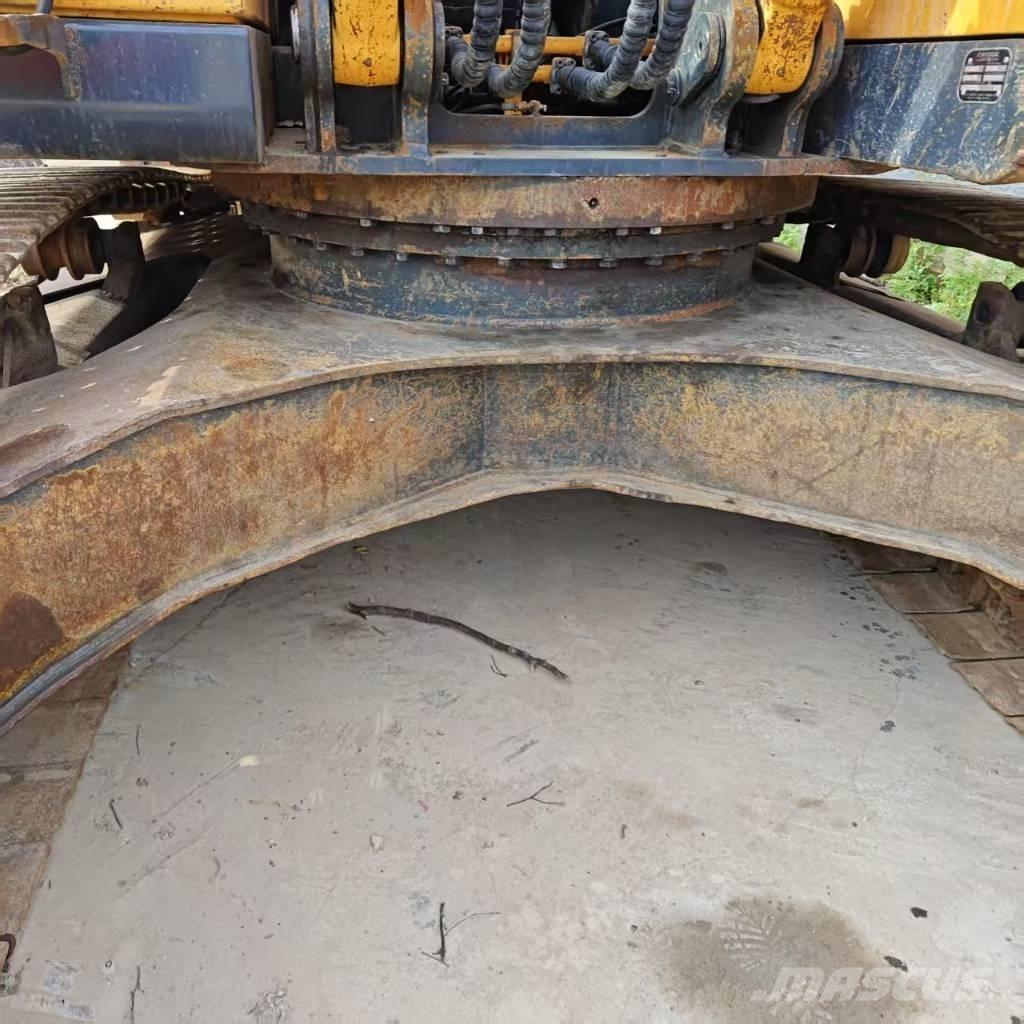Hyundai R300LC Escavatori cingolati