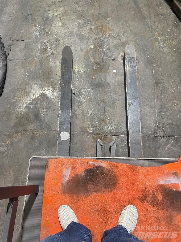 Crown Order Picker Carrelli elevatori elettrici