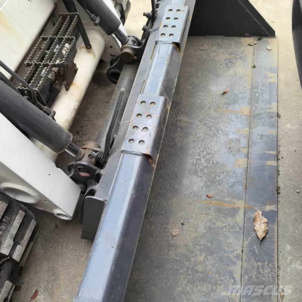 Bobcat T 770 Mini Pale Gommate