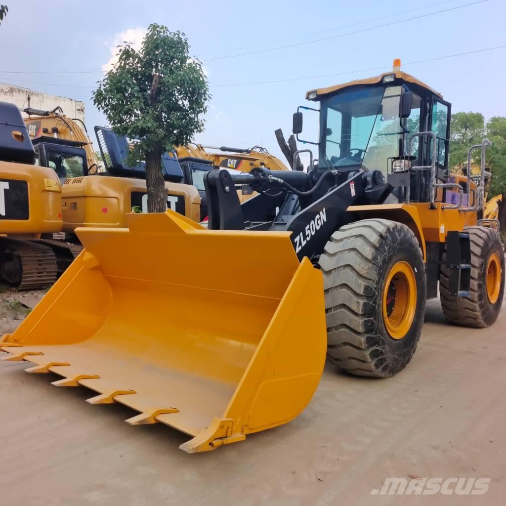 XCMG ZL50GN Pale gommate