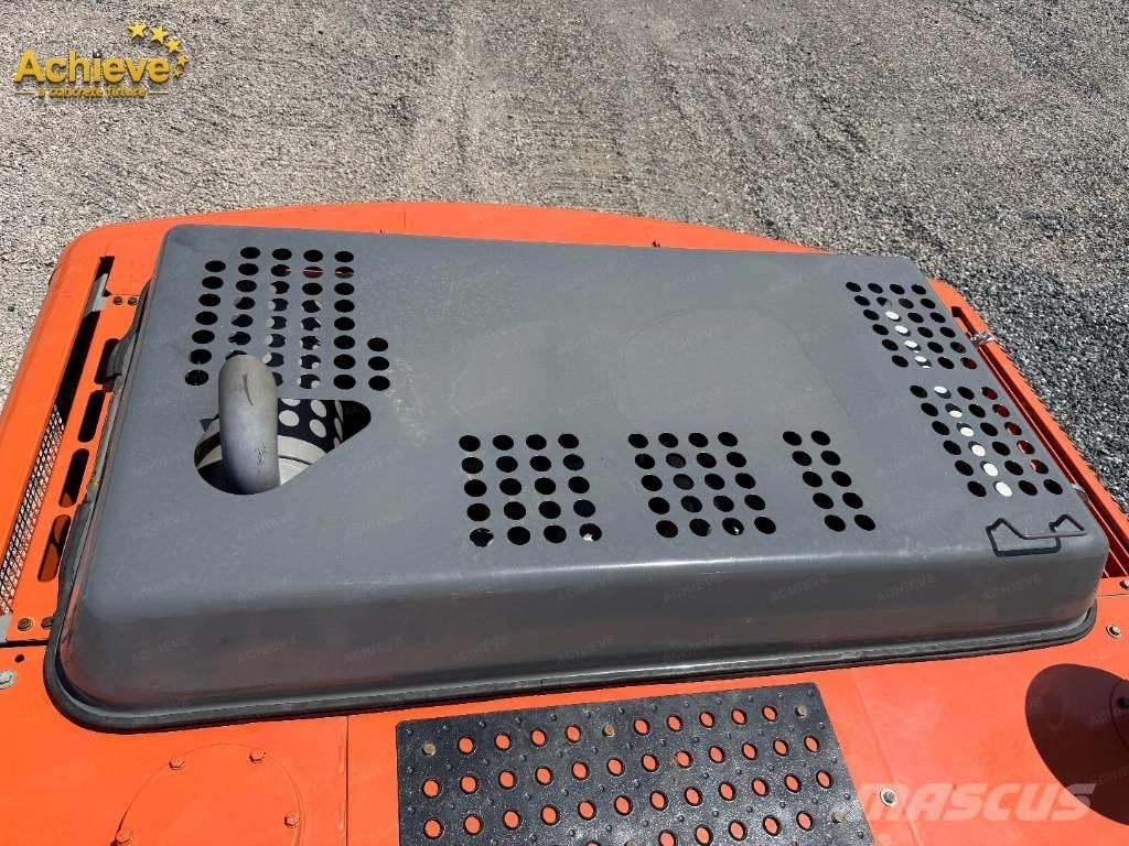 Hitachi ZX 210 Escavatori cingolati
