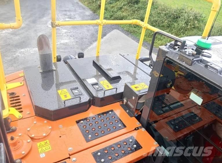 Hitachi ZX 130LCN Escavatori cingolati