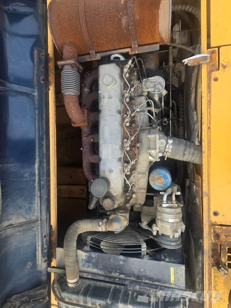 Hyundai Robex 2000W Escavatori gommati